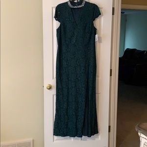 Fierce Green Form Fitting Gala Gown